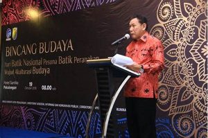 Batik Sebagai Identitas Generasi Milenial