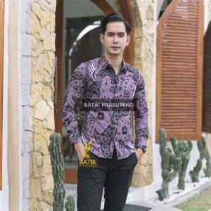 Inspirasi Gaya Batik Untuk Pria Muda
